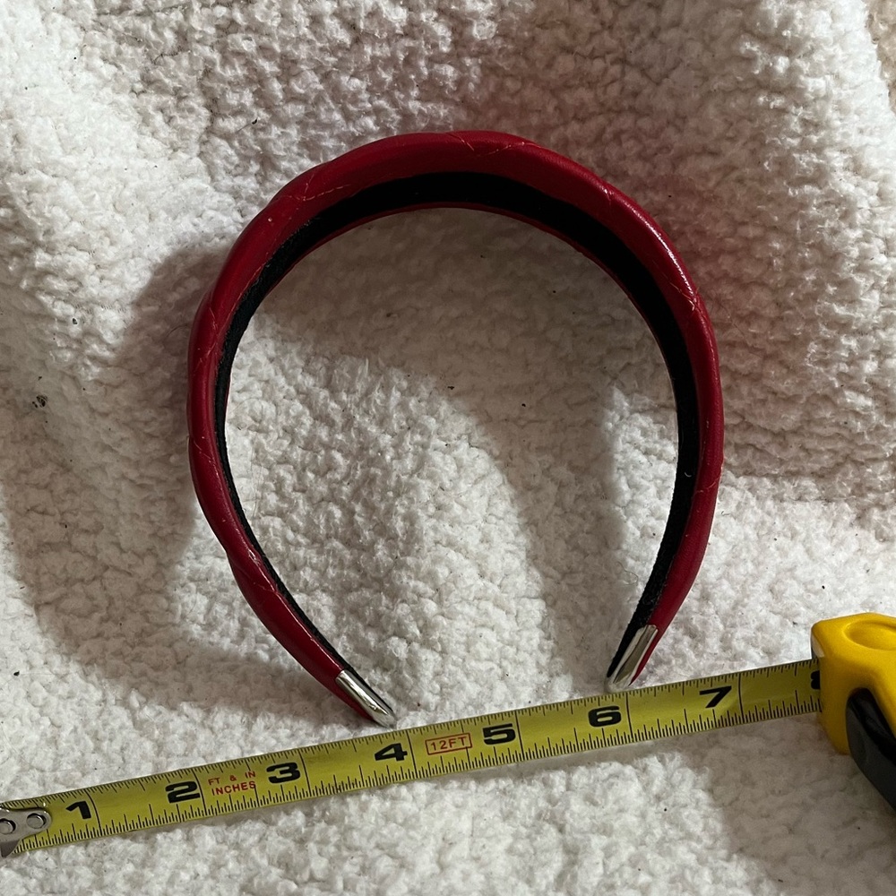 CHANEL Red Quilted Hair Accessory Rare Vintage - Picture 5 of 13